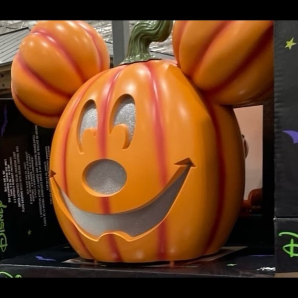 Disney | Accents | Disney Mickey Jackolantern Costco Exclusive 224 Nib ...